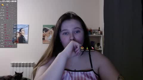 Snapshot of light_lunaa chatting on 02/11/25, 12:27 light_lunaa online show from 02/11/25, 12:27