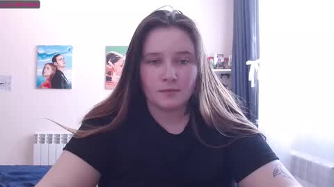 Snapshot of light_lunaa chatting on 03/03/25, 07:54 light_lunaa online show from 03/03/25, 07:54