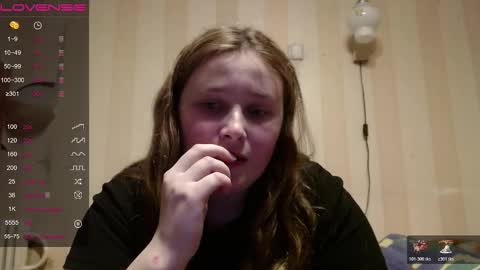 light_lunaa online show from 02/06/26, 11:57