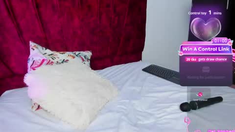 Snapshot of light_missa chatting on 06/02/26, 06:43 lisght and missa online show from 06/02/26, 06:43