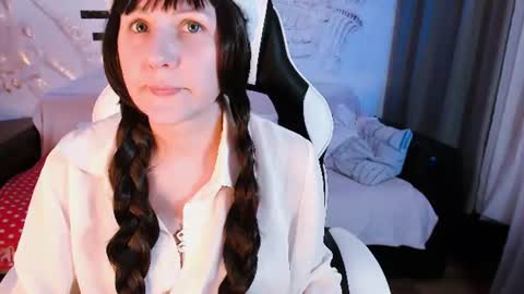 Snapshot of lightsoul_darkmind chatting on 07/21/26, 05:59 Katie online show from 07/21/26, 05:59