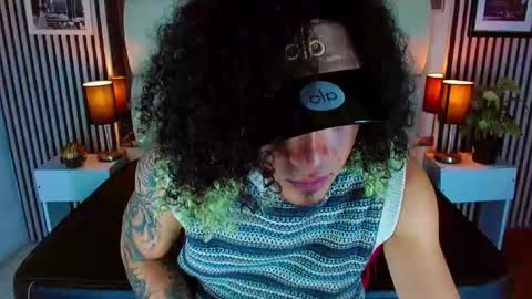 Lihan online show from 12/19/25, 02:46