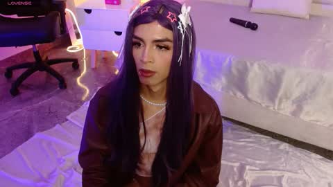 LIHIAN online show from 09/11/25, 03:39