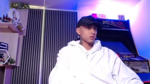 Daniel online show from 03/08/25, 01:14