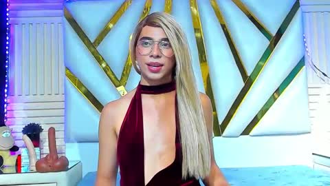 liiacollins online show from 10/30/25, 01:18