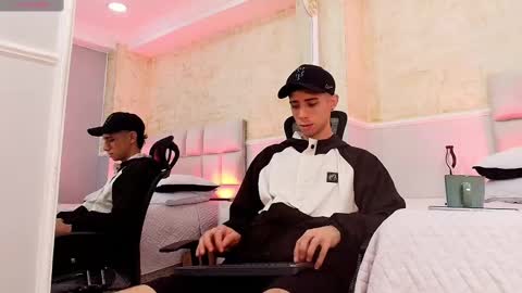 Snapshot of liiamhudson_ chatting on 03/08/25, 05:07 L I I A M online show from 03/08/25, 05:07