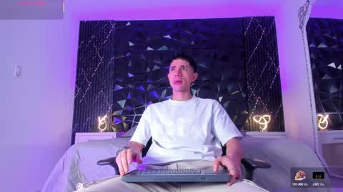 Snapshot of liiamhudson_ chatting on 03/09/25, 01:48 L I I A M online show from 03/09/25, 01:48