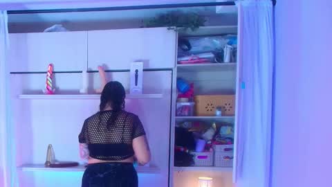         online show from 09/25/25, 11:47