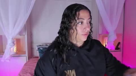         online show from 11/11/25, 11:43