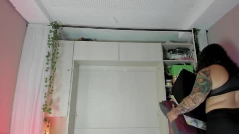 Snapshot of liiavega chatting on 05/25/26, 11:38 online show from 05/25/26, 11:38