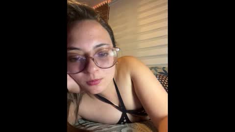 liilaaaa23 online show from 10/23/25, 11:35