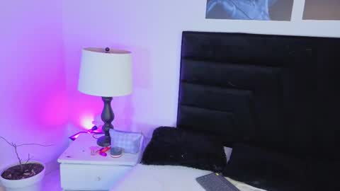 liilithstone online show from 02/06/26, 01:14