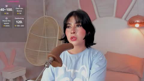 LIILY online show from 12/18/25, 07:47