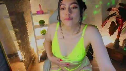 Snapshot of liisa_thompson_ chatting on 05/29/26, 01:42 liisa_thompson_ online show from 05/29/26, 01:42