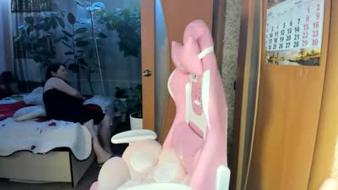 lika35109 online show from 11/08/25, 03:23