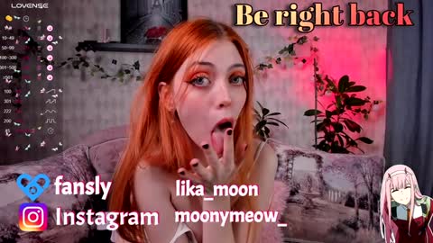 Snapshot of lika_moon chatting on 01/17/25, 01:15 Lika online show from 01/17/25, 01:15