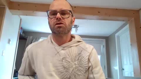 St pierre online show from 12/30/24, 02:08