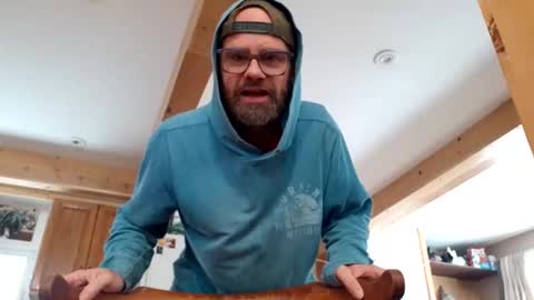 St pierre online show from 11/18/25, 03:16