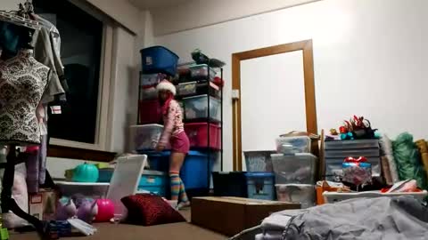 LikeMyAshe online show from 12/18/24, 07:36