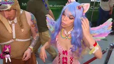 LikeMyAshe online show from 10/25/25, 08:36