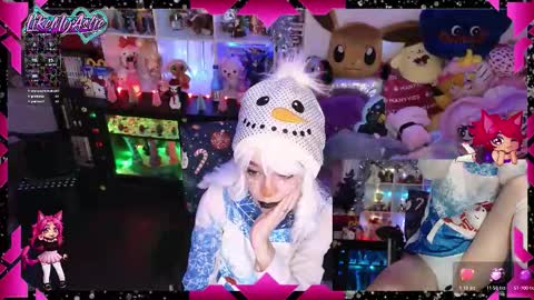 LikeMyAshe online show from 12/19/25, 05:25