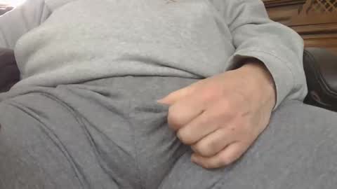 Snapshot of likestawatch50 chatting on 12/21/25, 03:08 likestawatch50 online show from 12/21/25, 03:08