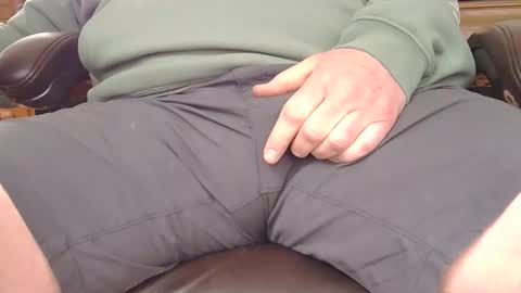 Snapshot of likestawatch50 chatting on 02/28/26, 07:04 likestawatch50 online show from 02/28/26, 07:04