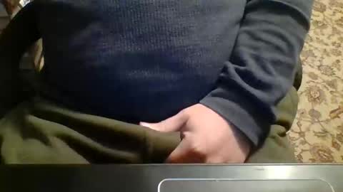 Snapshot of likestobewatchedm chatting on 03/17/26, 11:41 N online show from 03/17/26, 11:41