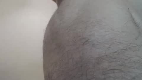 Snapshot of likwidator84 chatting on 02/21/25, 12:06 Maximus online show from 02/21/25, 12:06