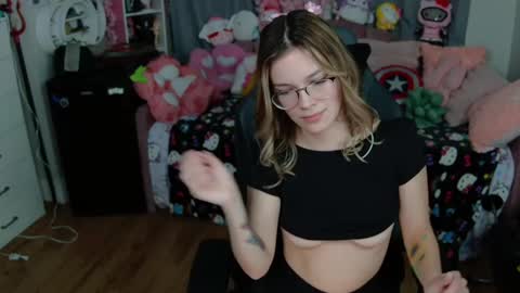 Lil Bunny online show from 02/25/25, 06:25