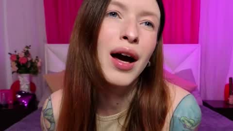 Lil Bella G online show from 03/18/26, 01:58