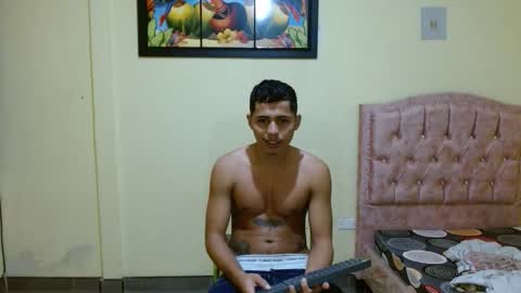 lil_condor_baby online show from 11/18/25, 01:33