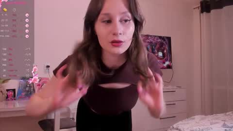 Snapshot of lil_ember chatting on 09/12/25, 11:59 Little Amber Guys please if its not difficult for you give it a thumbs up online show from 09/12/25, 11:59