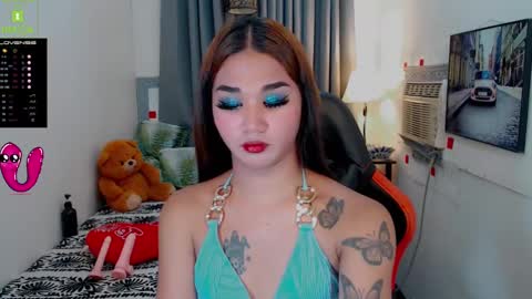 LILY online show from 02/06/25, 01:54