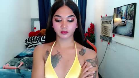 LILY online show from 09/12/25, 05:35