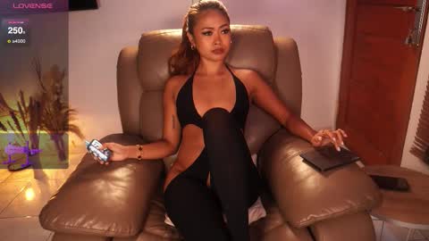 Miss K online show from 11/05/25, 01:05