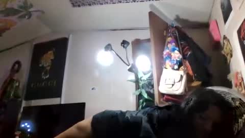 Snapshot of lil_luluvert chatting on 07/19/26, 07:34 lil_luluvert online show from 07/19/26, 07:34
