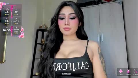 Snapshot of lil_m1ss_silly chatting on 09/28/25, 05:51 Miss Lily online show from 09/28/25, 05:51