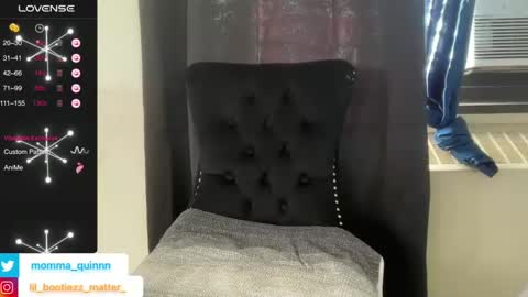 Snapshot of lil_momma422 chatting on 02/23/25, 02:25 MOMMA LUV online show from 02/23/25, 02:25