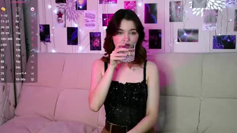lil_raysss online show from 02/21/25, 04:40