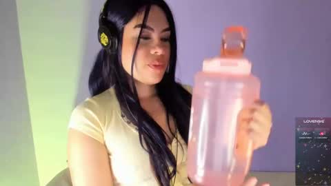 Lola online show from 01/28/25, 02:21