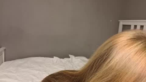 Emma online show from 10/24/25, 10:11