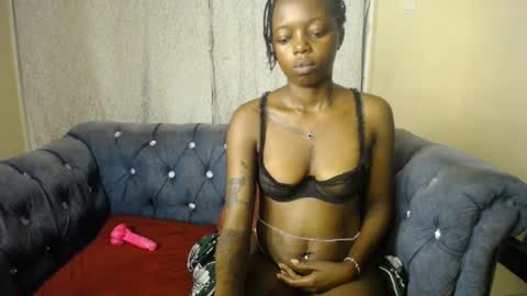 Tattiey online show from 12/19/25, 01:34