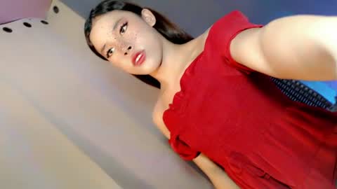 lil_trixxy online show from 07/04/26, 02:18