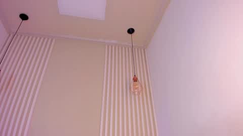 L I L A   online show from 01/24/25, 10:41