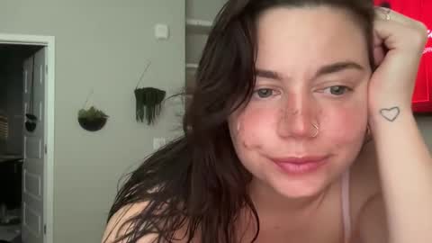 Snapshot of lila_davidson chatting on 01/12/25, 10:22 lila_davidson online show from 01/12/25, 10:22