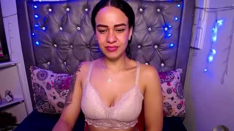   online show from 03/08/25, 06:43