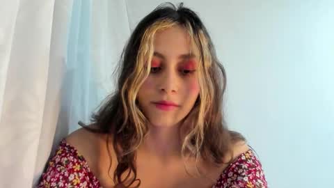 Snapshot of lila_herz chatting on 01/06/26, 11:29 Ren online show from 01/06/26, 11:29