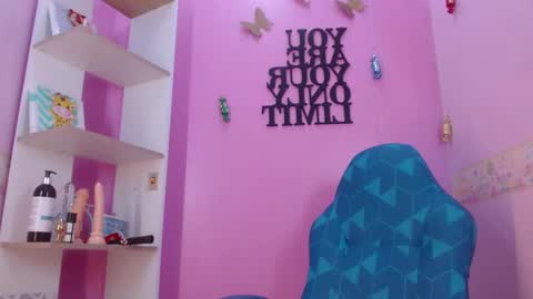 L I L A online show from 01/27/25, 02:35