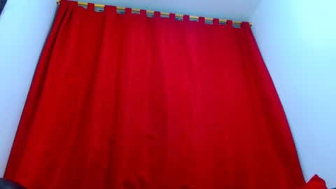 L I L A online show from 02/13/25, 07:52